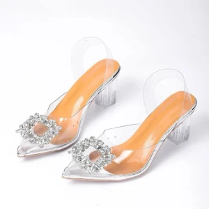 Klackarskor/sandaler - Kvinnor Sten Dekorationer Öppen Tå Genomskinlig Band Tjocka Pumps med Klack , Fashionabel Party Sandaler med rem baktill  Köpt på SHEIN inte ens använda storlek passar inte!