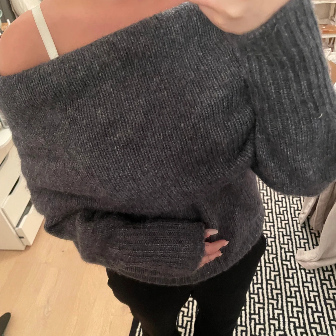Off shoulder tröja  - 91