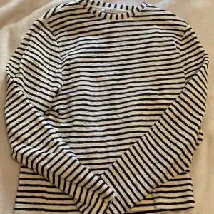 Randig zebra mönstrad skock tröja från Wera
