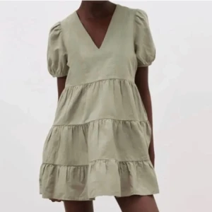 Klänning  - Super söt klänning från zara💕💕