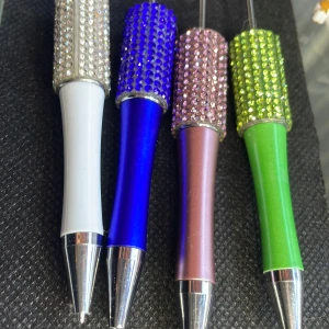 4 pärlpenna med strass - 4 stycken pärlpennor💙