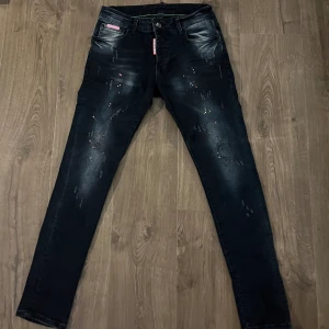 Dsquare2 jeans - Aldrig använda, pris kan diskuteras