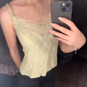 Linne - Jättefin ljusgrön färg