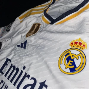 Bellingham tröja  - Säljer denna Player edition Bellingham tröja då jag inte använder den, storlek S, 