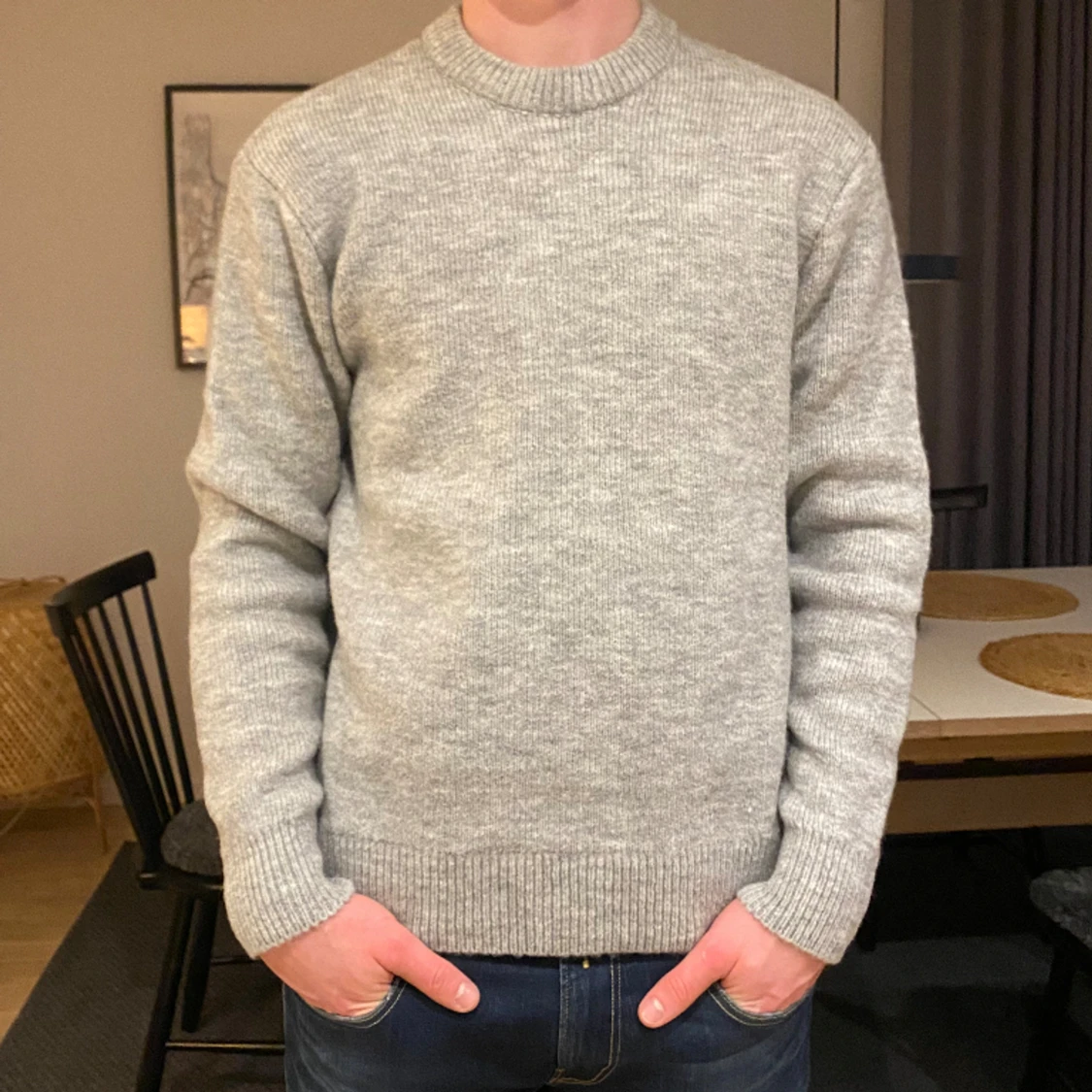 Zara crewneck 