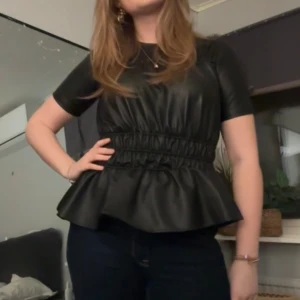 Läder topp - Supercool 