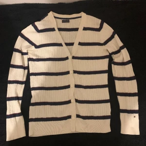 Tommy Hilfiger cardigan  - Storlek S
