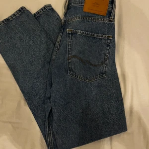 Jack And Jones Jeans  - Använd i ny skick 