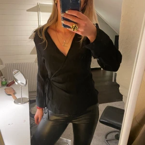 Skjorta/blus - Blus/skjorta från zara!!