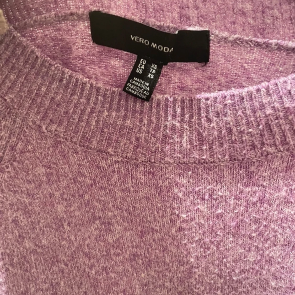 Lila stickad tröja - 91