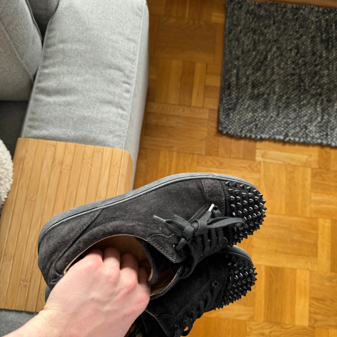 Christian Louboutin junior spike