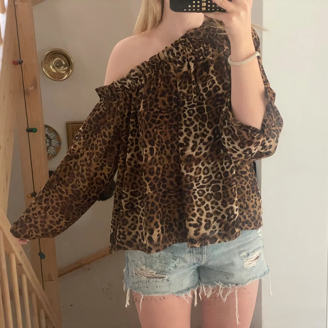 snygg off shoulder leopard blus - 90