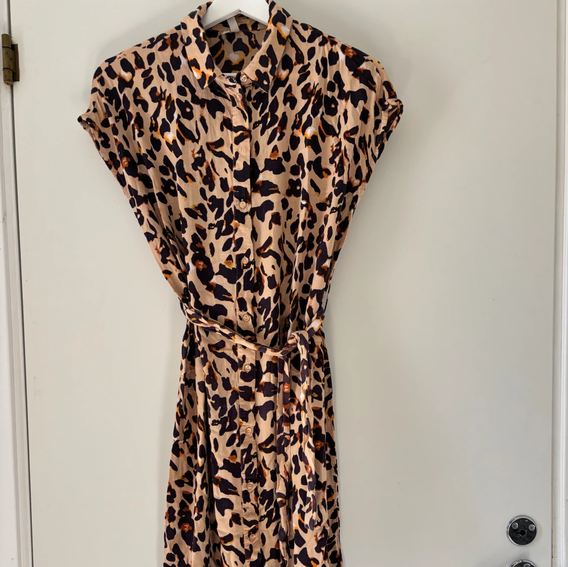 Leopard print klänning