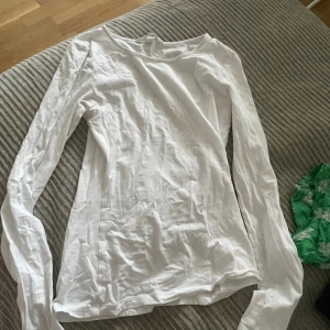  Vit Långärmad - Felfri (:
