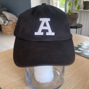 Axel arigato keps - Baseball keps från Axel arigato. Nyskick