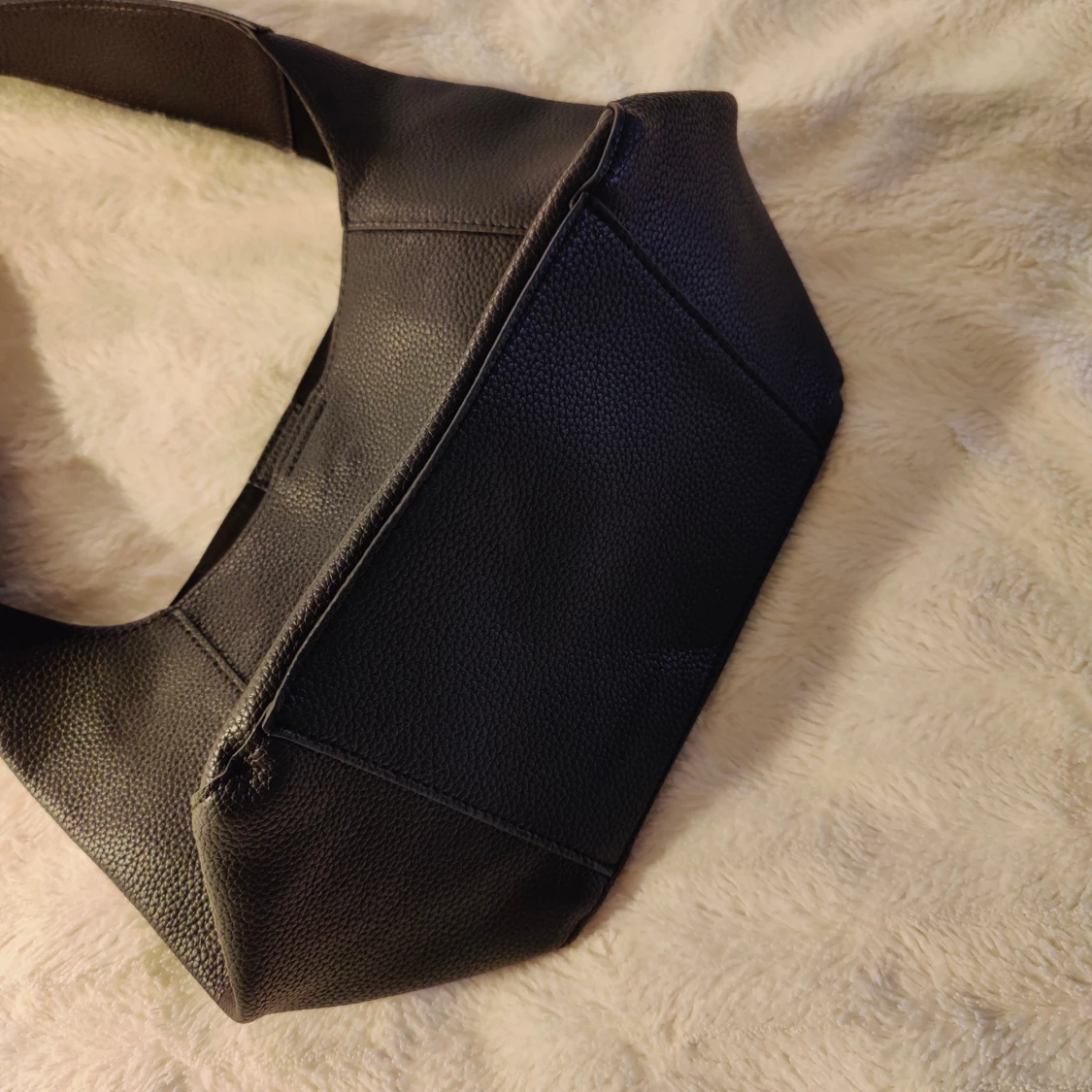 Svart väska - 91