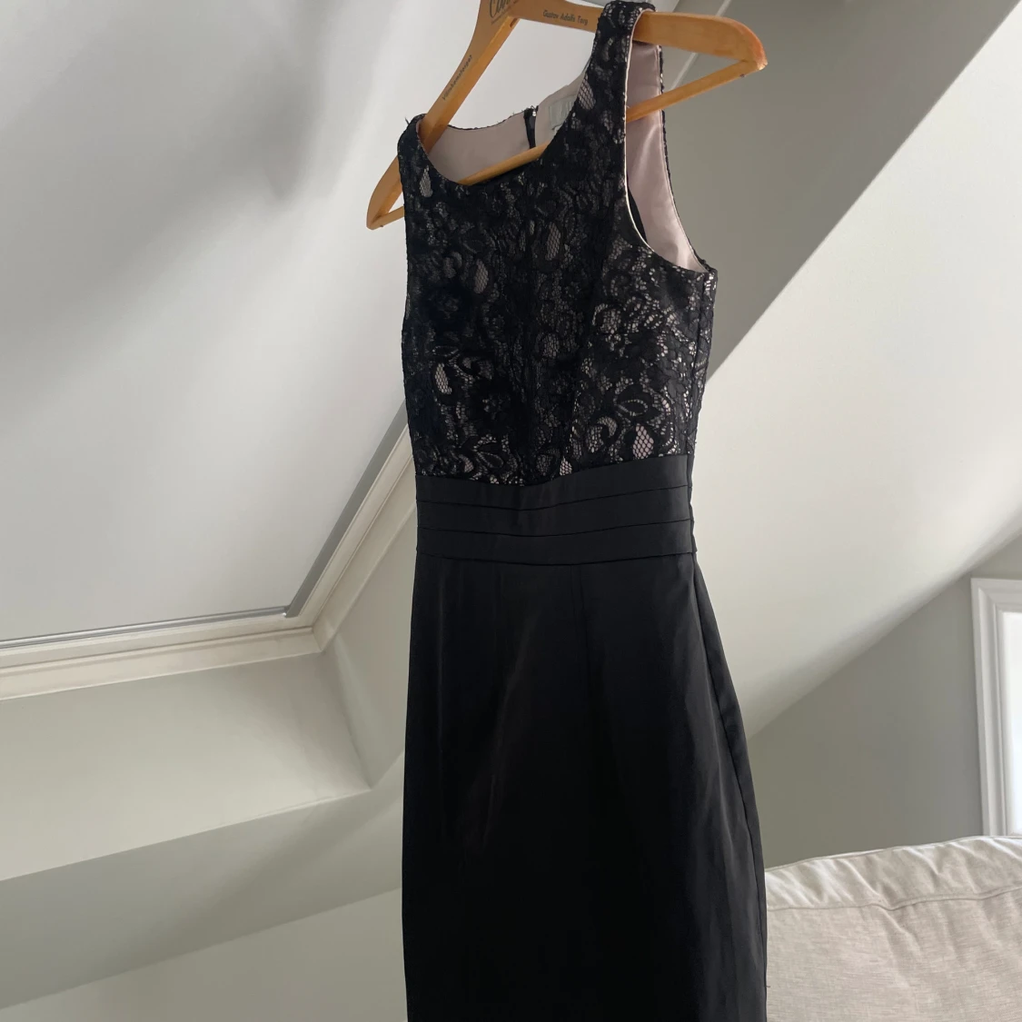 Svart klänning - 91