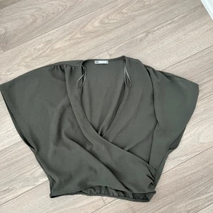 Zara blus  - Använt bara en gång