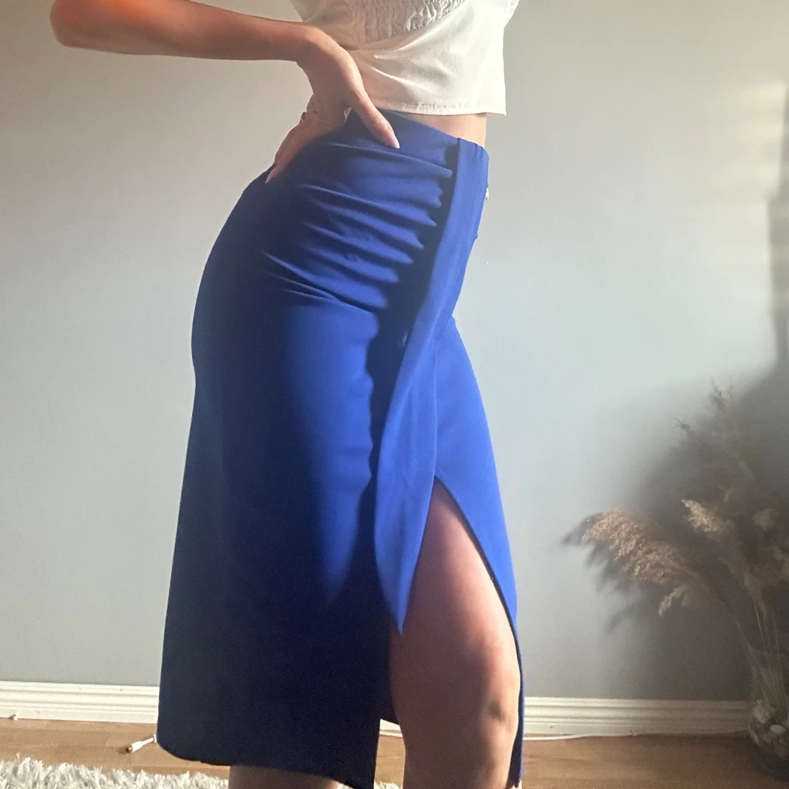 Blå Midikjol från Boohoo i fint skick stl XS - 91