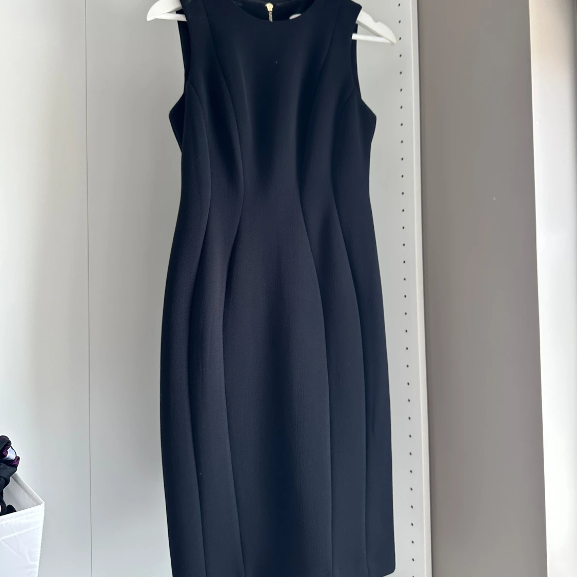 Calvin Klein - elegant klänning