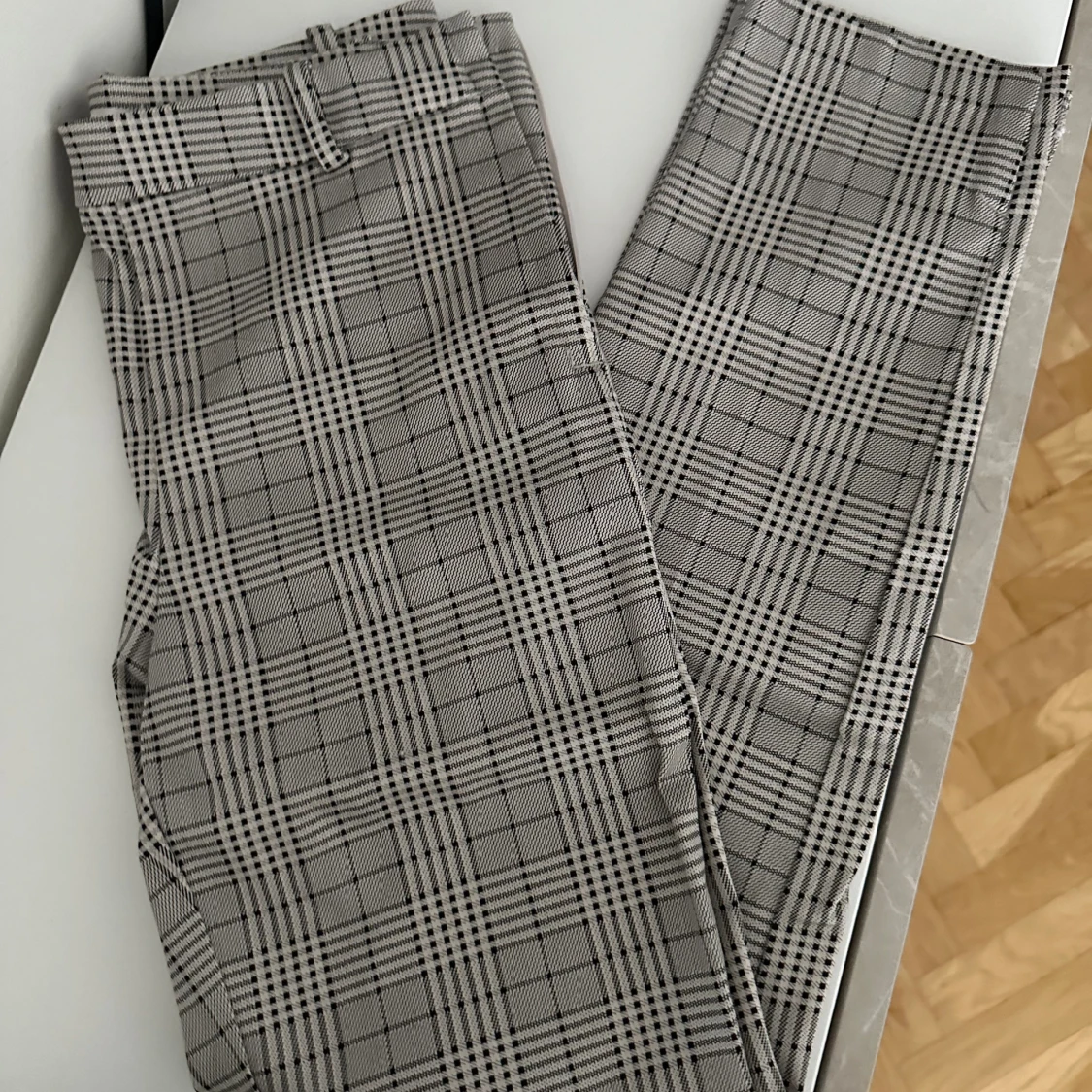 Kostymbyxor från H&M