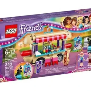 Lego Friends - Hot dog Truck - Lego friends Hot Dog Truck - 41129. Ett fint och roligt legoset i tivoliserien från Lego Friends Orginal. ( Orginal karaktärer och design ).  Komplett set med alla bitar och full beskrivning. Saknar Orginal box, men har allt annat. Nypris 780-1300 kr