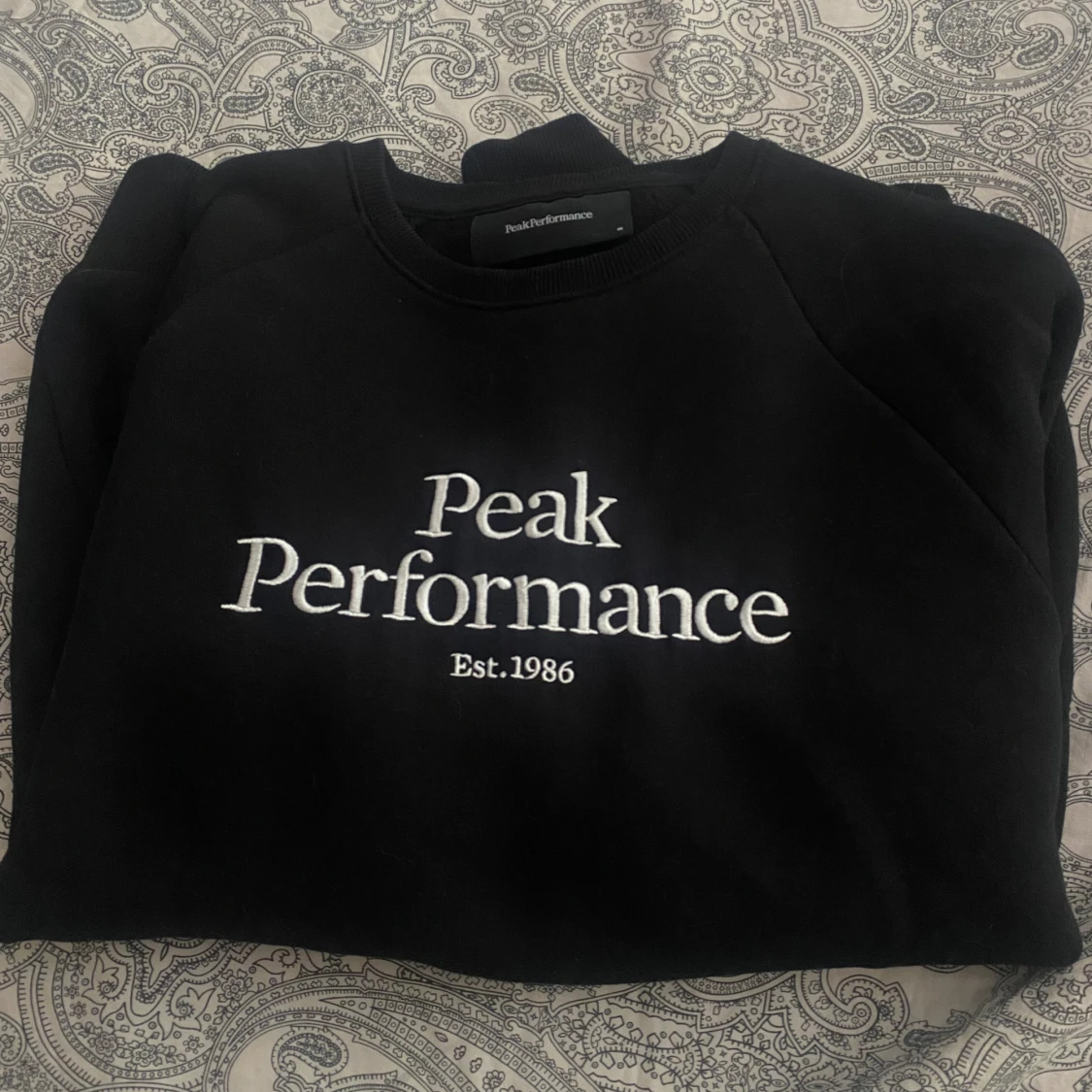 Peak Performance sweatshirt  - 92