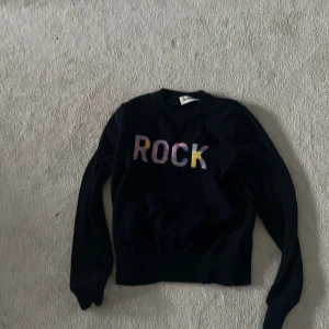 zadig bommuls tröja - ganska ny använd 1 gång är i perfekt skick 