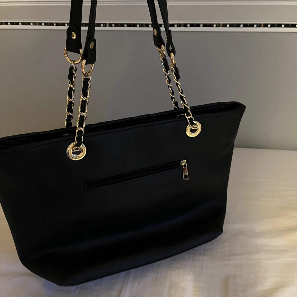 ”Ribbad” handväska  - 90