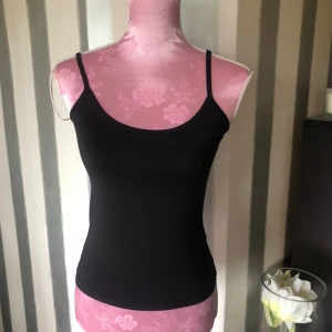 Linne XS  - Mycket fint skick 