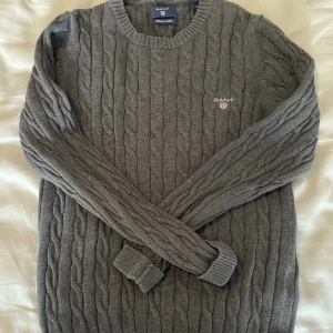 Gant tröja  - Grå gant tröja 🩶 Stl xs herr, men passar mig bra som vanligtvis har xs i dam 