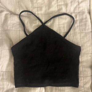 svart top  - svart top