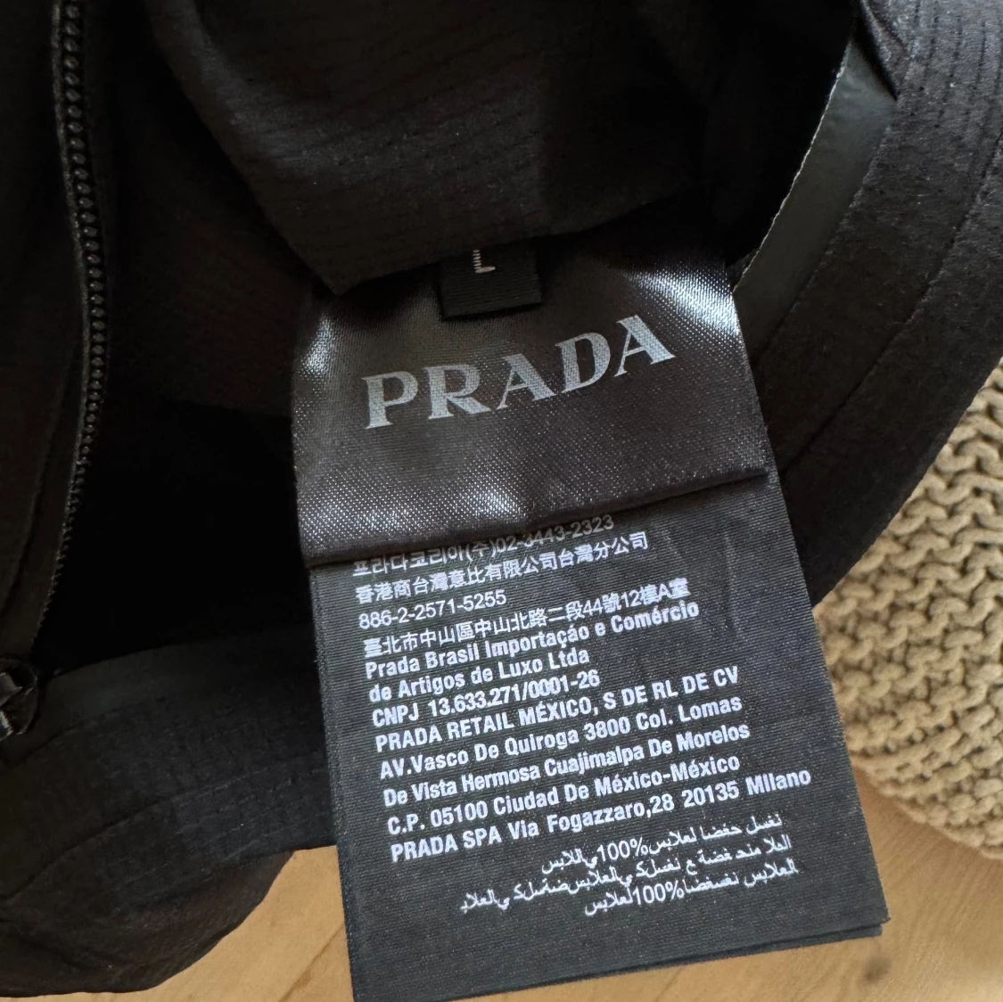 2022 Prada Bi-Stretch  jacka - 93