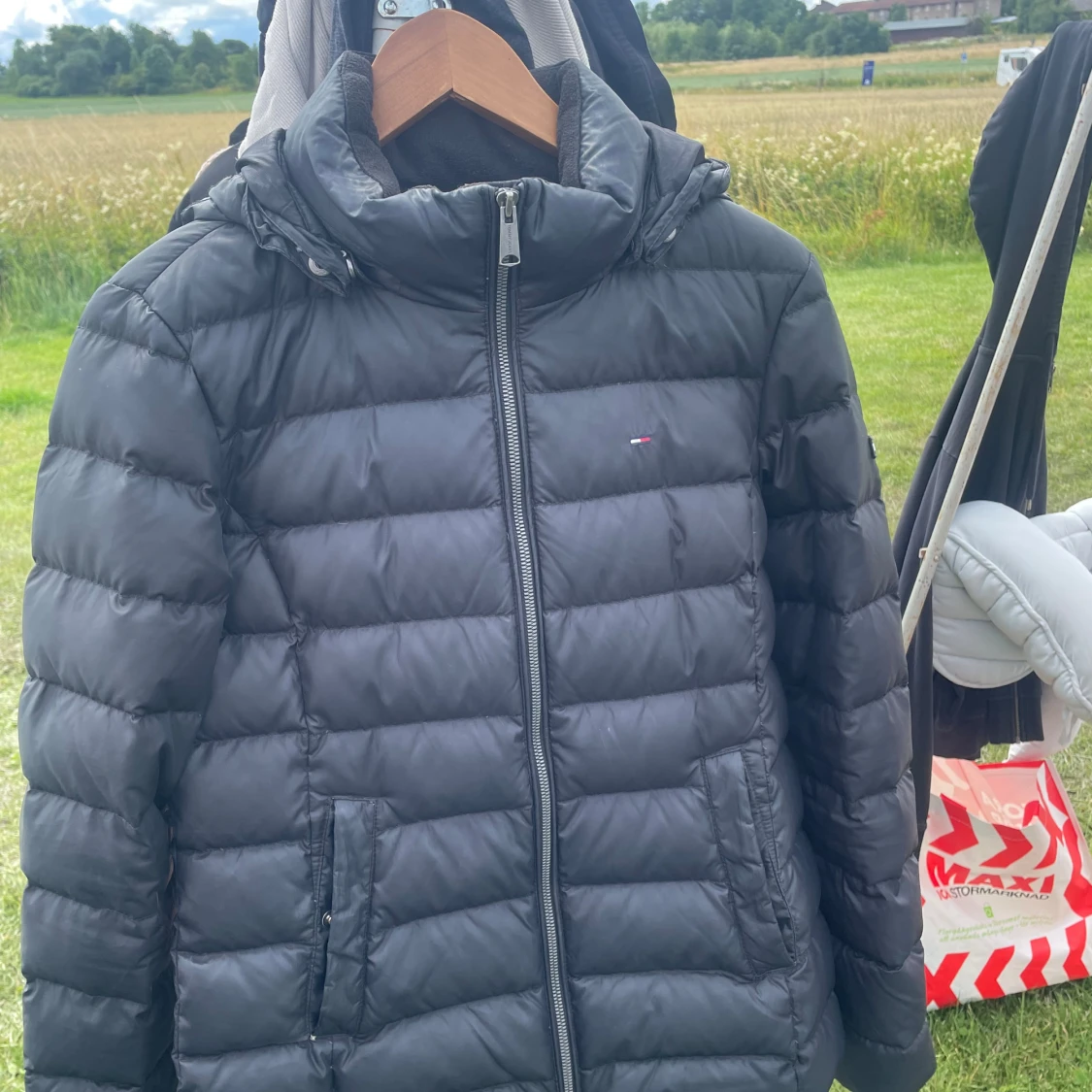 Tommy hilfiger jacka - 90