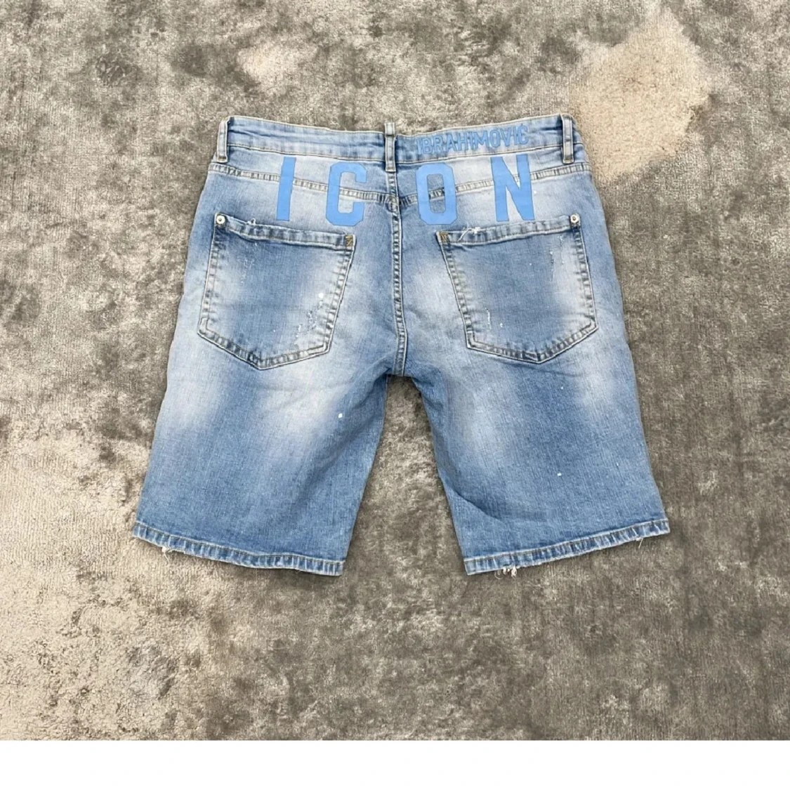 Ds2 shorts - 90