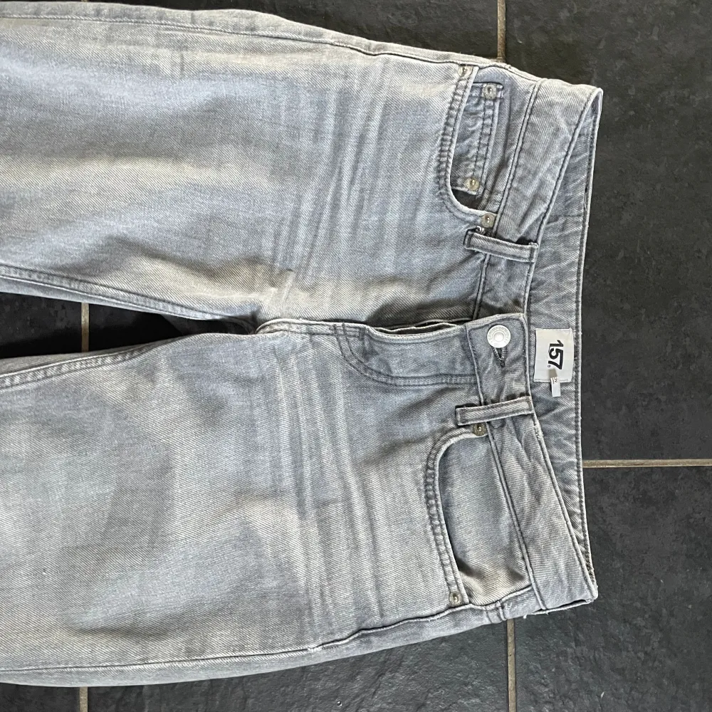 Väldigt snygga jeans från lager som inte används längre💗🙌. Jeans & Byxor.