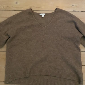 Beige stickad tröja - Beige stickad tröja från hm