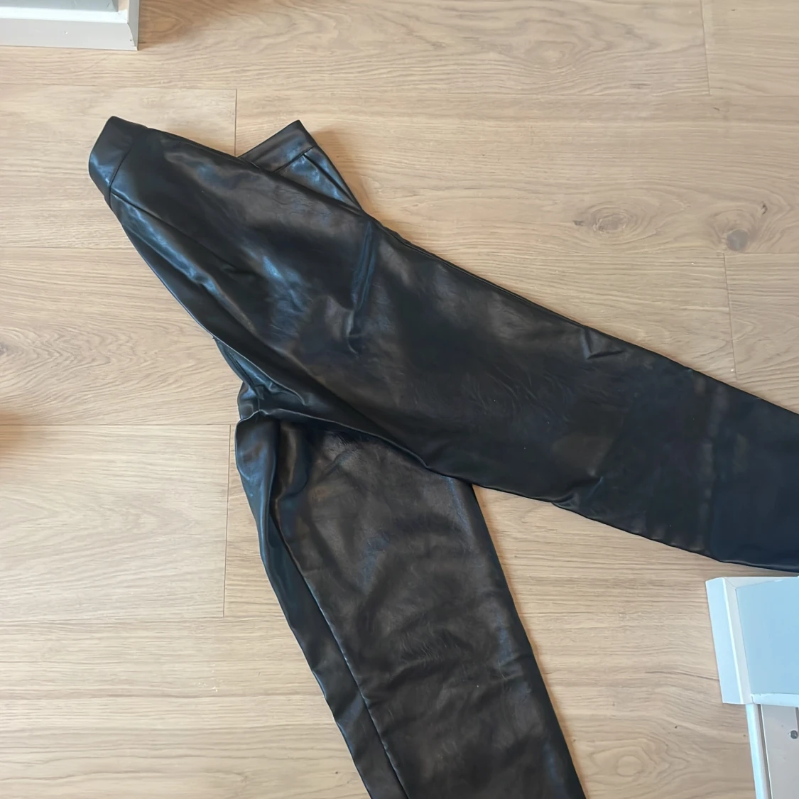 Linn Ahlborg Skinnbyxor   - 90