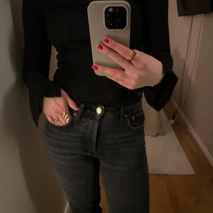 Zara Jeans Straight - Super snygga och populära jenas från zara🤩