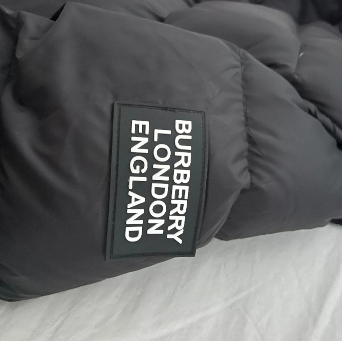 BURBERY JACKA STORLEK M - 91