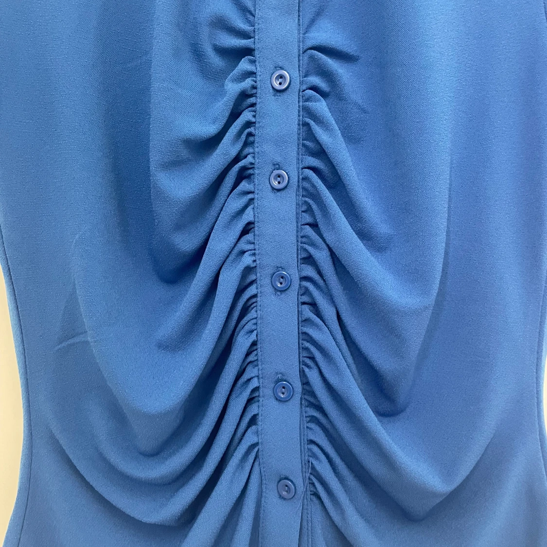 Blå kortärmad skjorta - 90