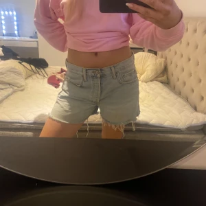 Så fina jeansshorts - Jeansshorts som aldrig kommit till användning och endast är testade från zara💗