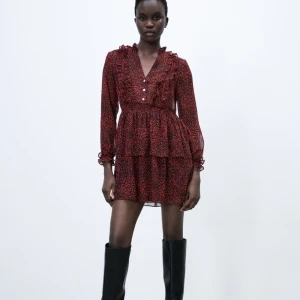 Zara klänning - Nyskick