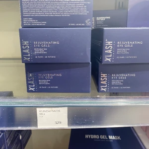 Xlash  - Helt oanvända xlash eye patches säljer bra har för många från andra ställen och känner att jag inte behöver denna💕