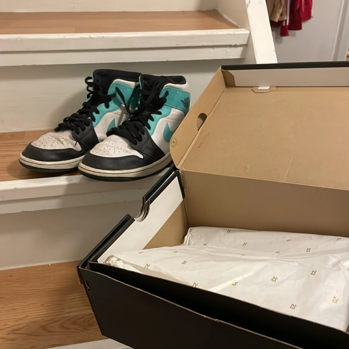 Jordan 1 mid igloo - 90