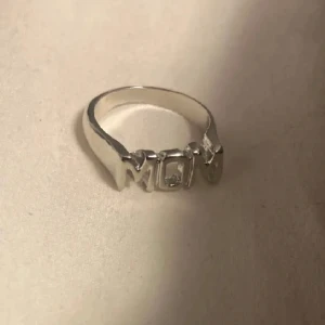 Silver ring - MoM/WoW ring i silver. 