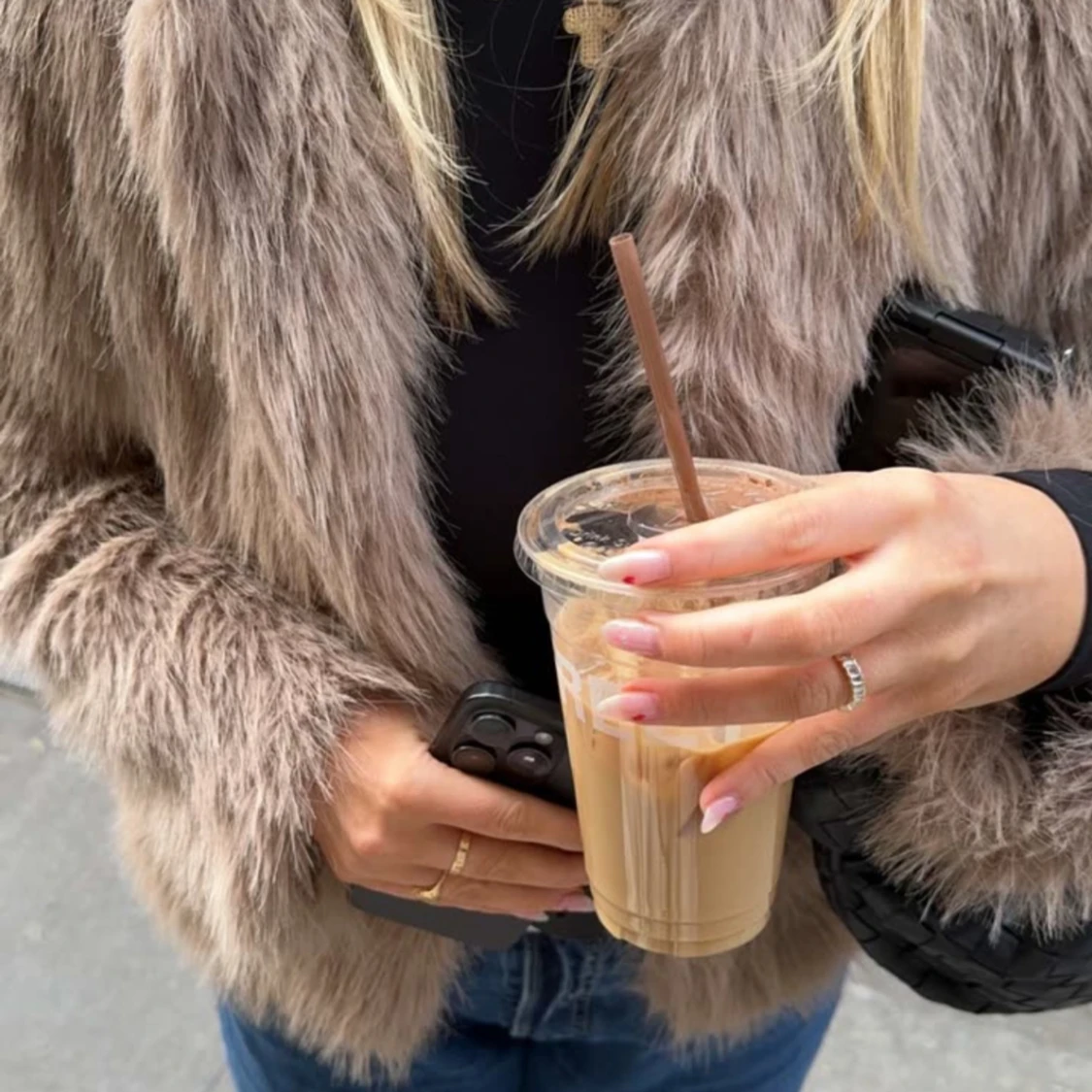 Beige pälsjacka - 90