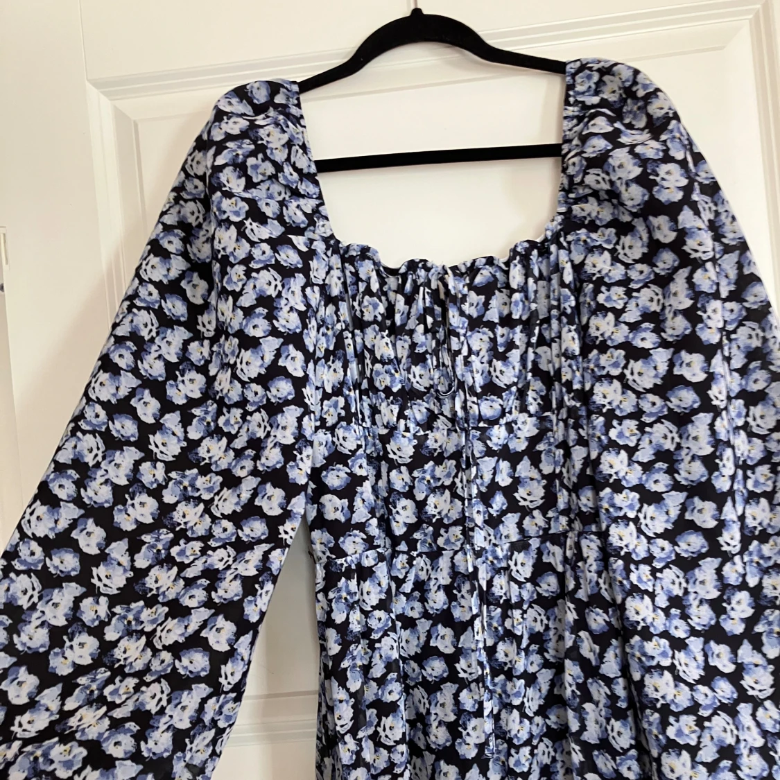 Blommig långklänning  - 90