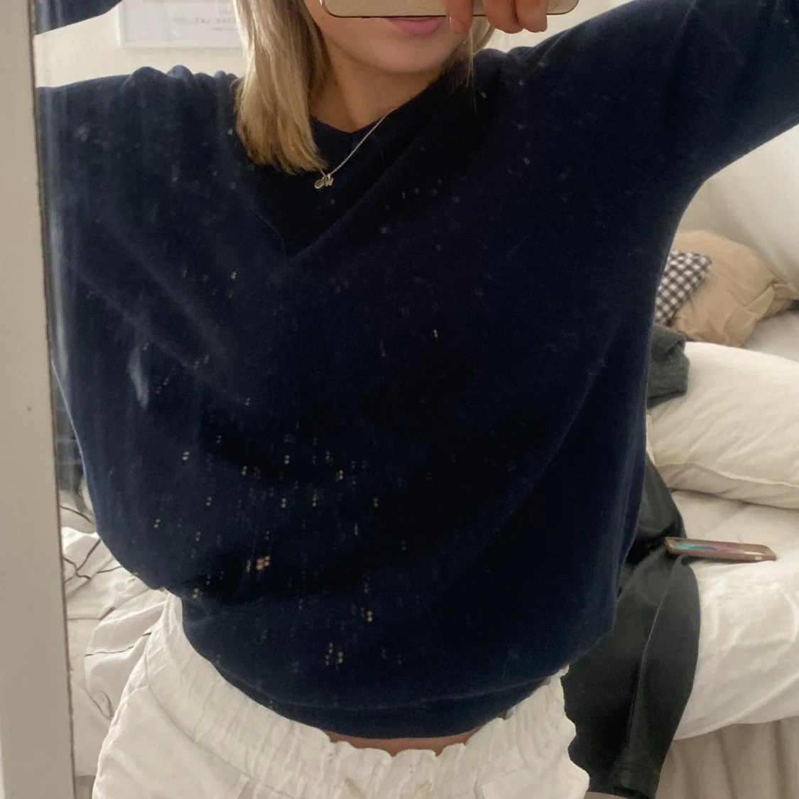 Mörkblå stickad tröja - 93