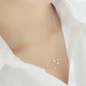 12 Konstellation Strass Halsband - Finns 12 konstellation kvar  Helt ny  Sammafrakt  125kr/st